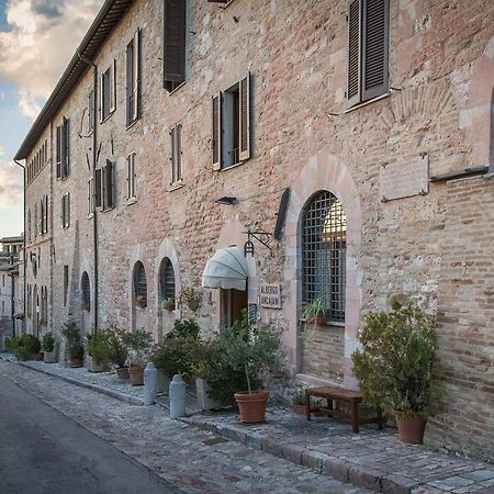 Albergo Ancajani อัสซิซี ภายนอก รูปภาพ