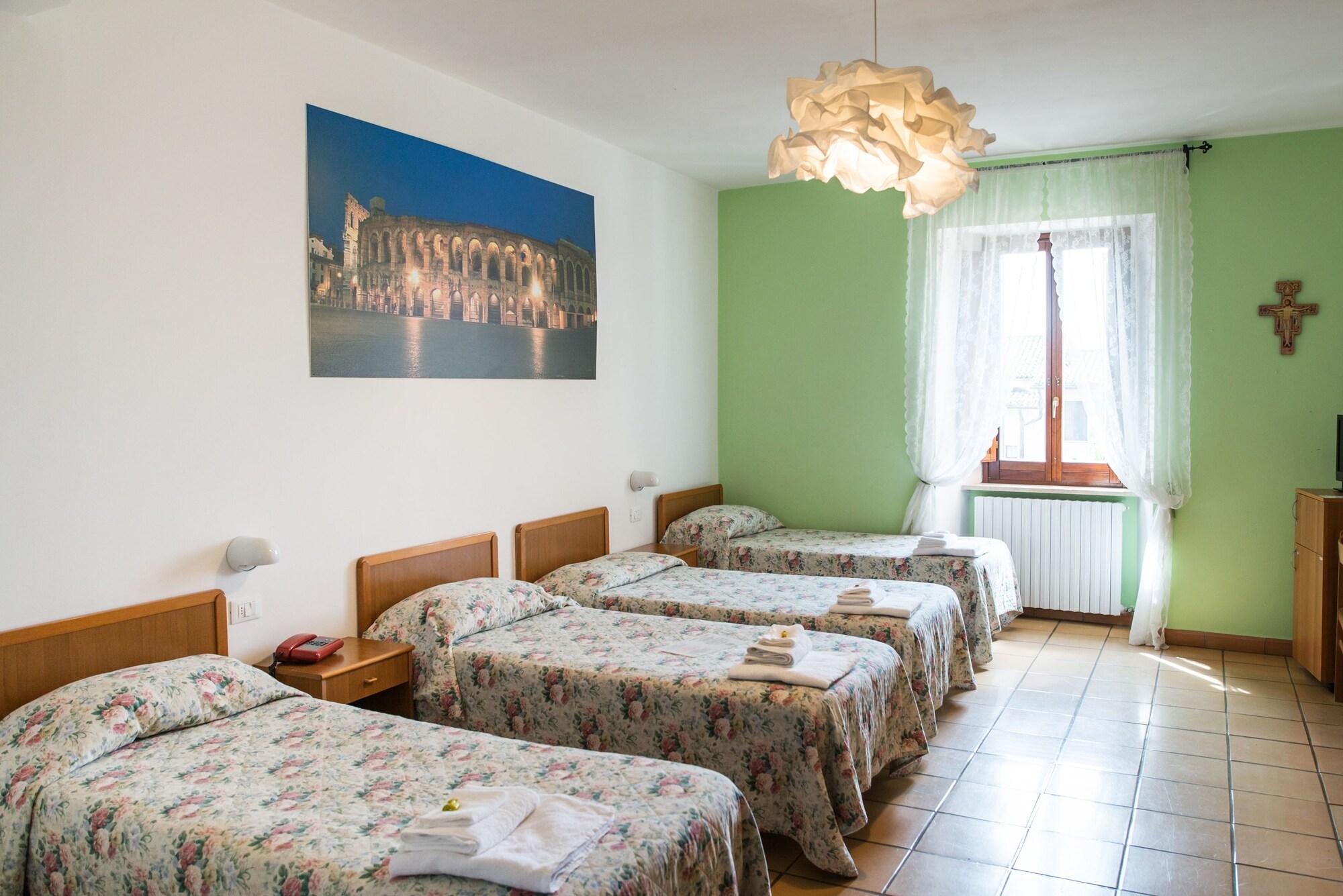 Albergo Ancajani อัสซิซี ภายนอก รูปภาพ