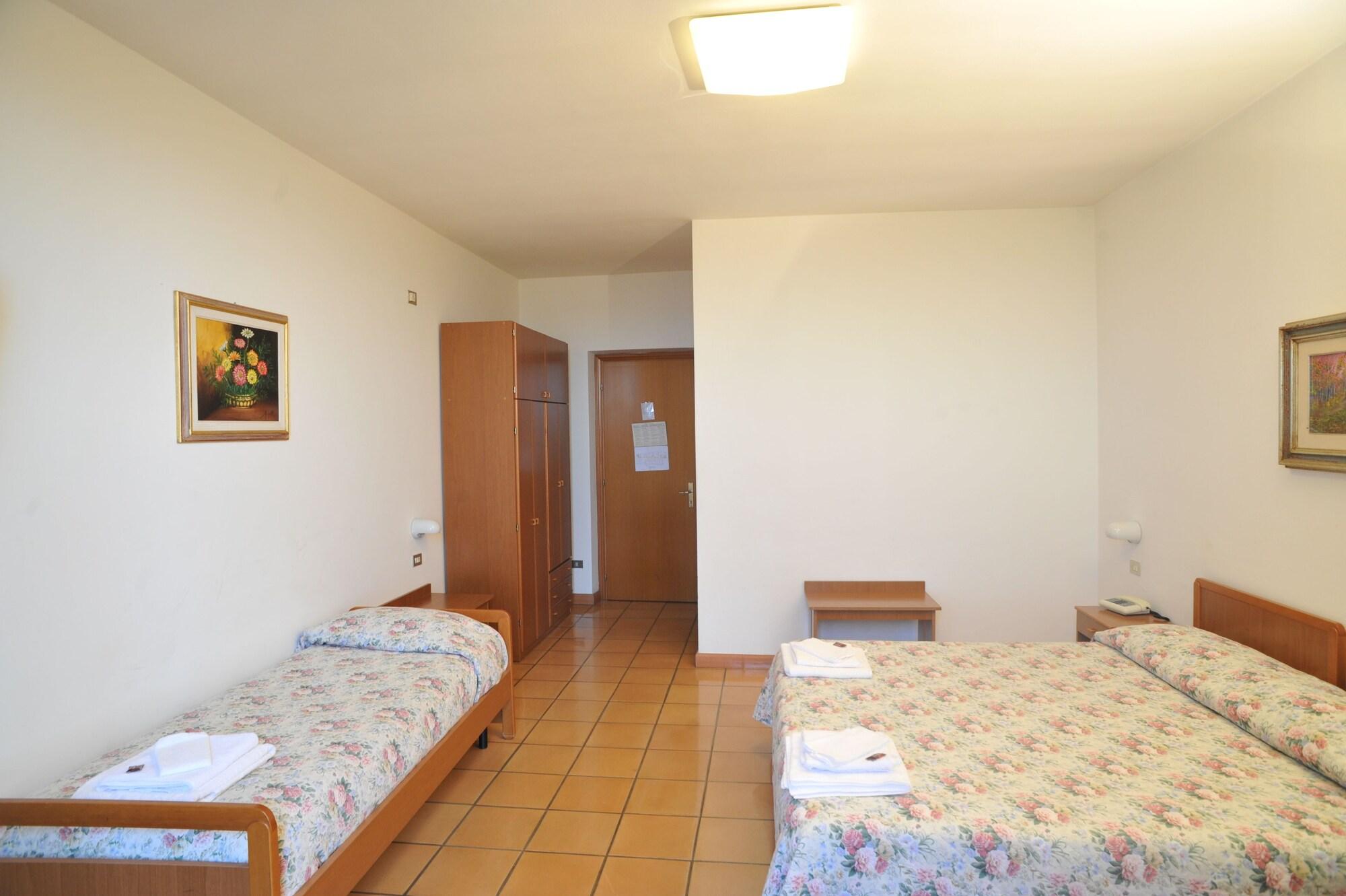 Albergo Ancajani อัสซิซี ภายนอก รูปภาพ