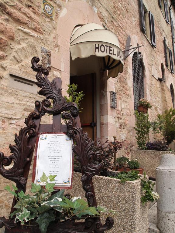 Albergo Ancajani อัสซิซี ภายนอก รูปภาพ