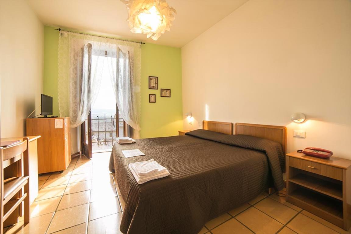 Albergo Ancajani อัสซิซี ภายนอก รูปภาพ